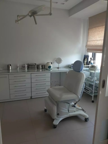 photo cabinet Docteur Anis Mallek 